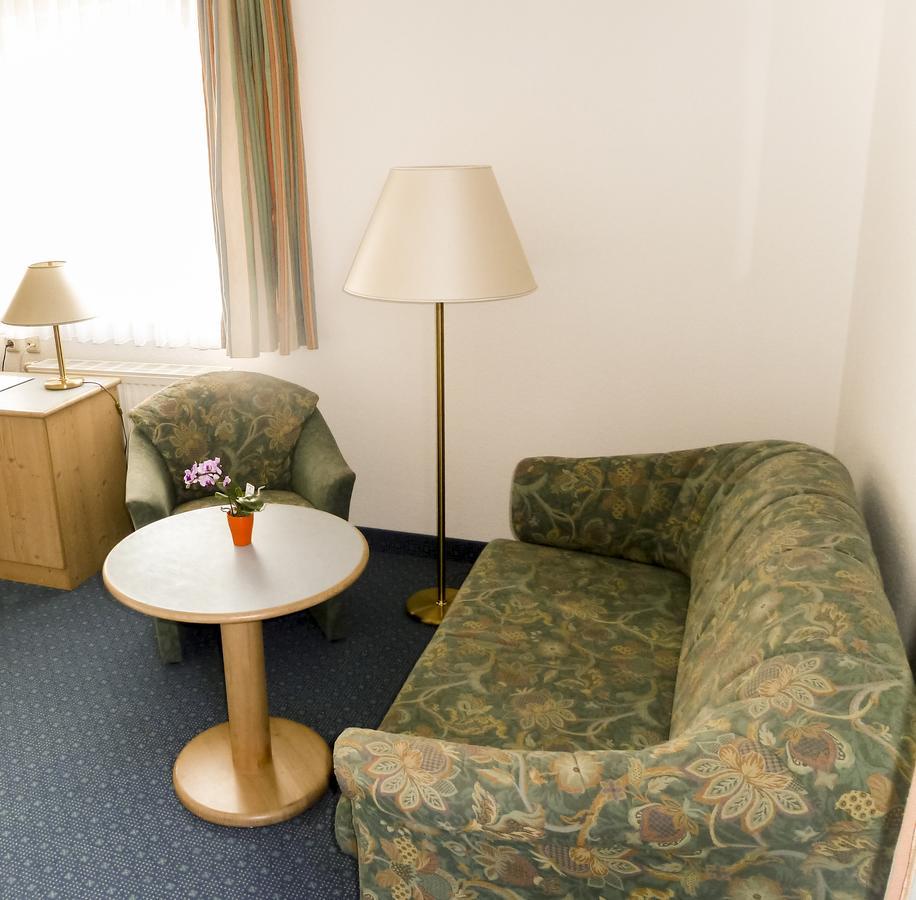 Hotel Zur Werra Smalcalda Esterno foto